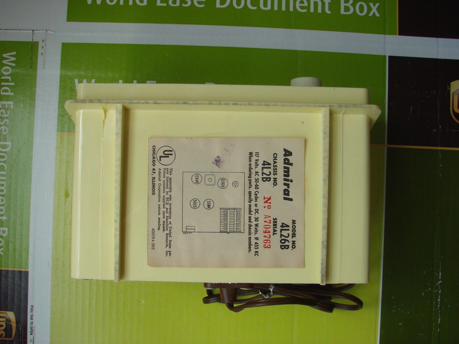 1960 Admiral 4L26B Tube AM Radio Yellow Pastel Color, Tested and Working