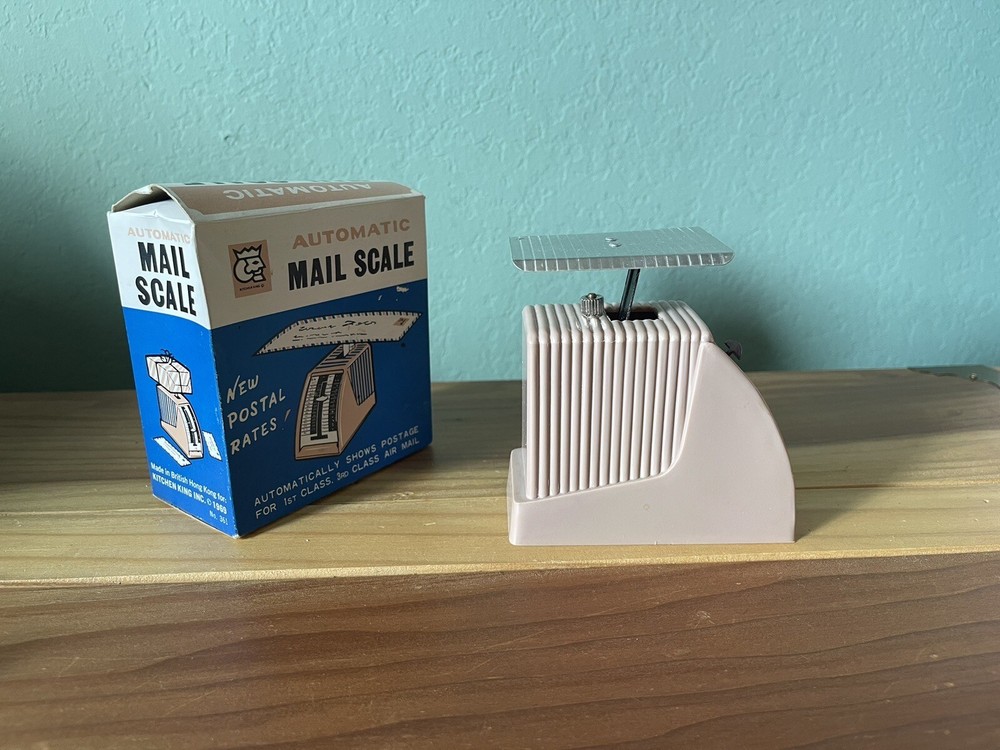 Vintage Automatic Postage Mail Scale 4” in Box 1969