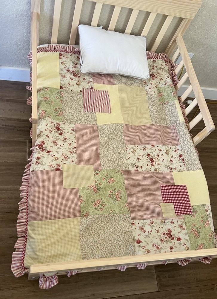 Super Cute Baby Martex Floral Patchwork Crib Bedding Set