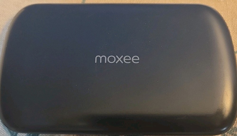 Moxee Mobile Hotspot | Straight Talk Turned On