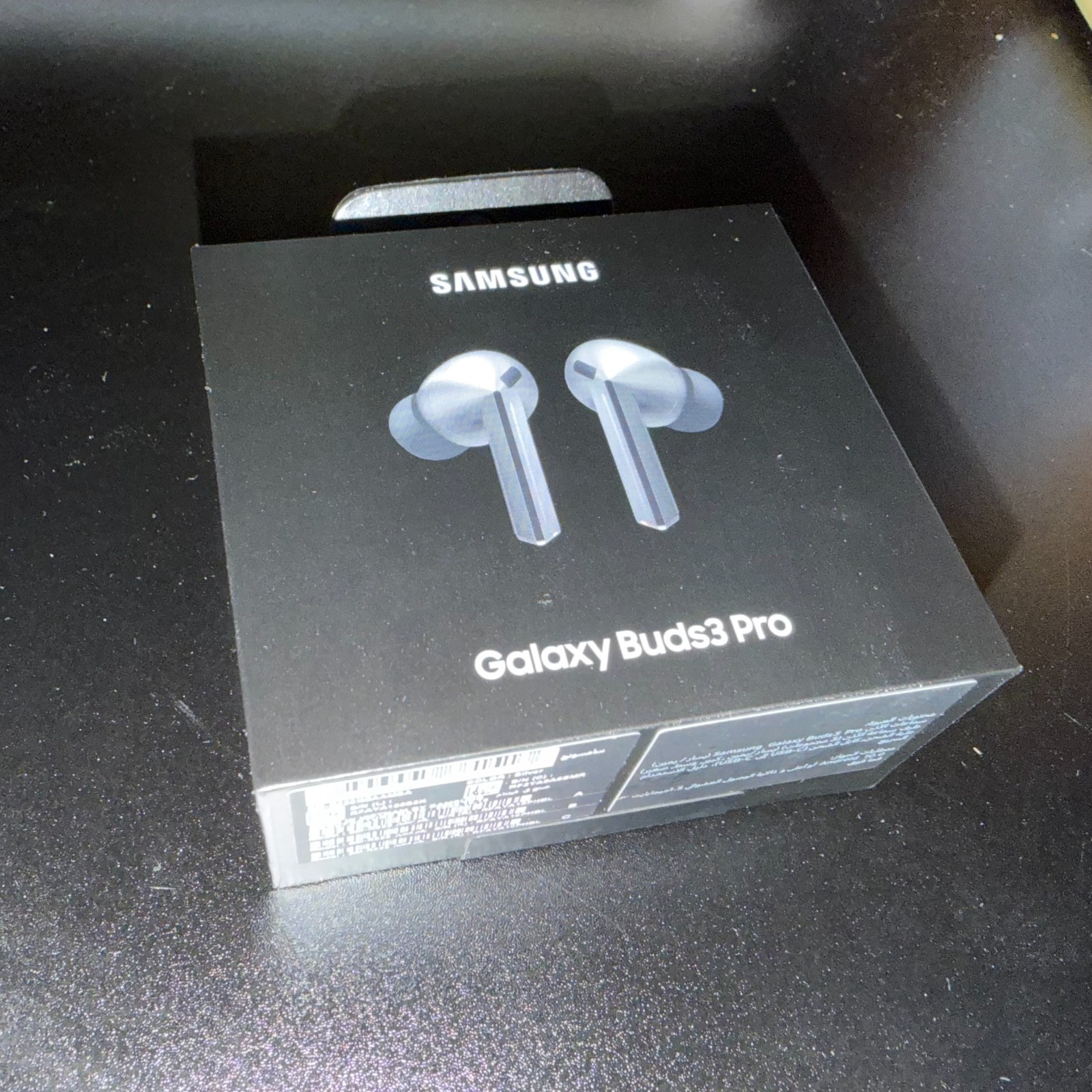 New Sealed - Samsung Galaxy Buds3 PRO In-Ear Noise Cancelling True Wireless