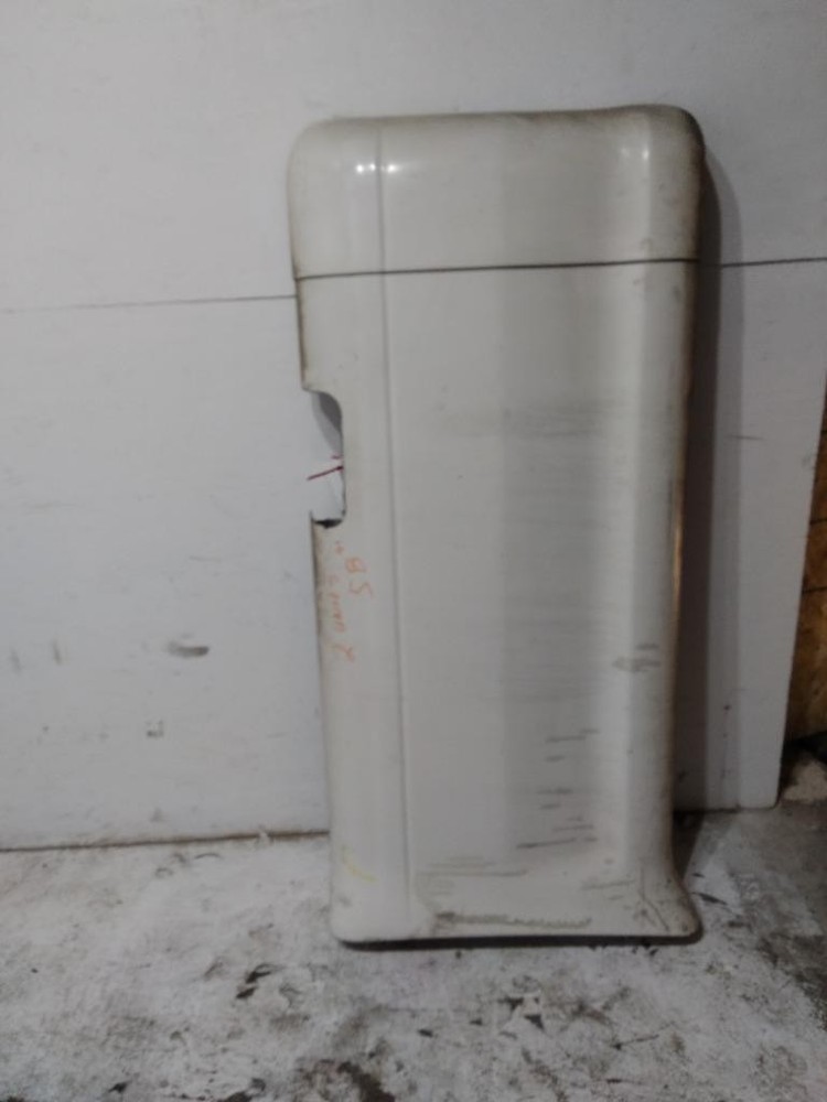 For 2013 PETERBILT 384 SIDE FAIRING Right ,  CO