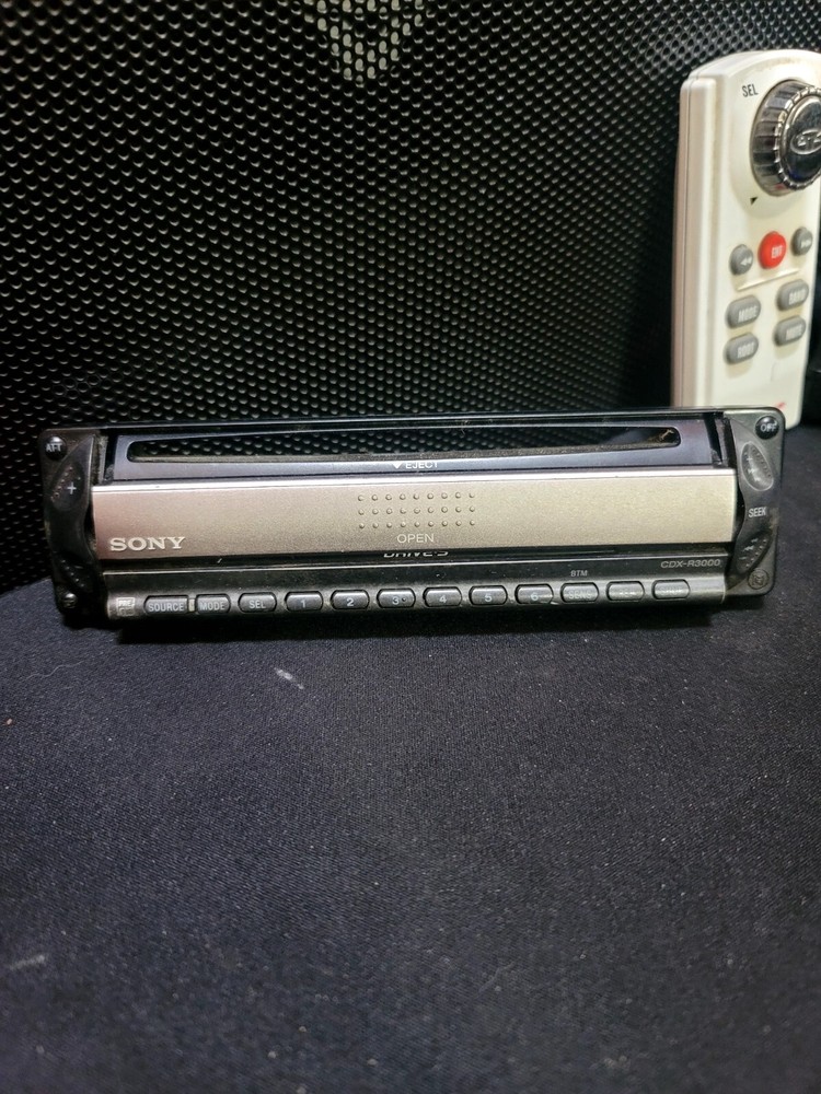 Sony CDX R3000 Faceplate