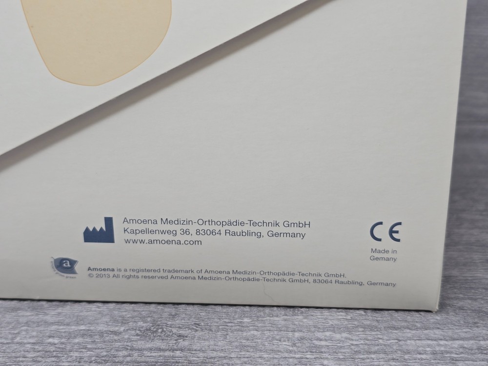 Amoena 442 Essential Light 2S Prosthesis Size 9