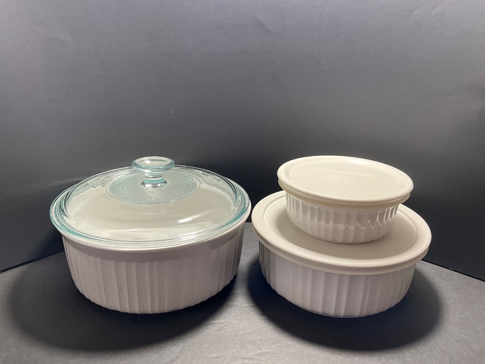 CorningWare French White 6pc Bakeware Set Casserole Dishes Lids Stackable