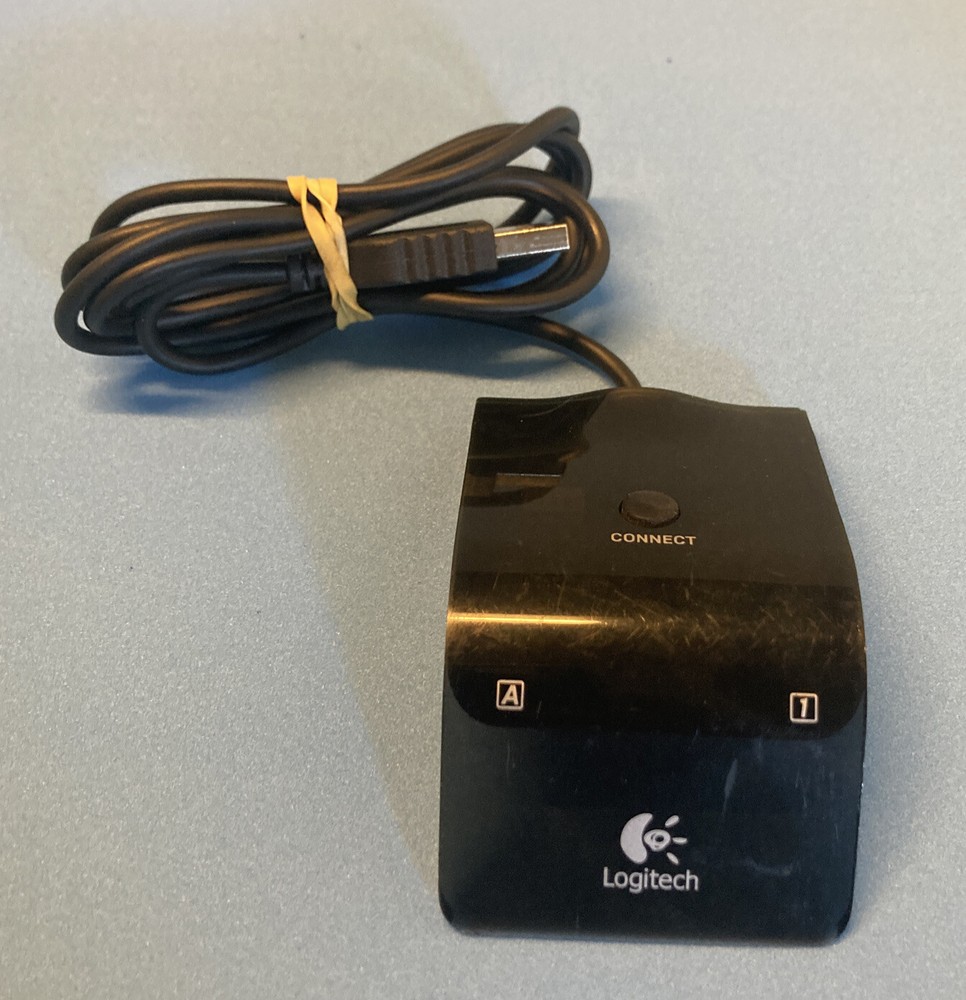 Logitech - C-BT44 - 810-000908 Wireless USB Receiver Only