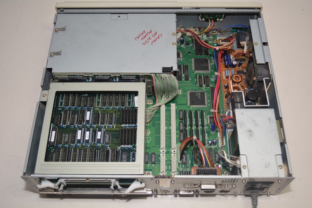 Vintage Epson PC-286UX Computer #W3187