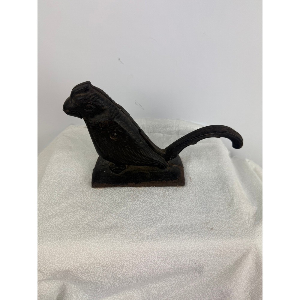 Vintage Cast Iron Squirrel Nutcracker Rustic Farmhouse Kitchen Decor Black