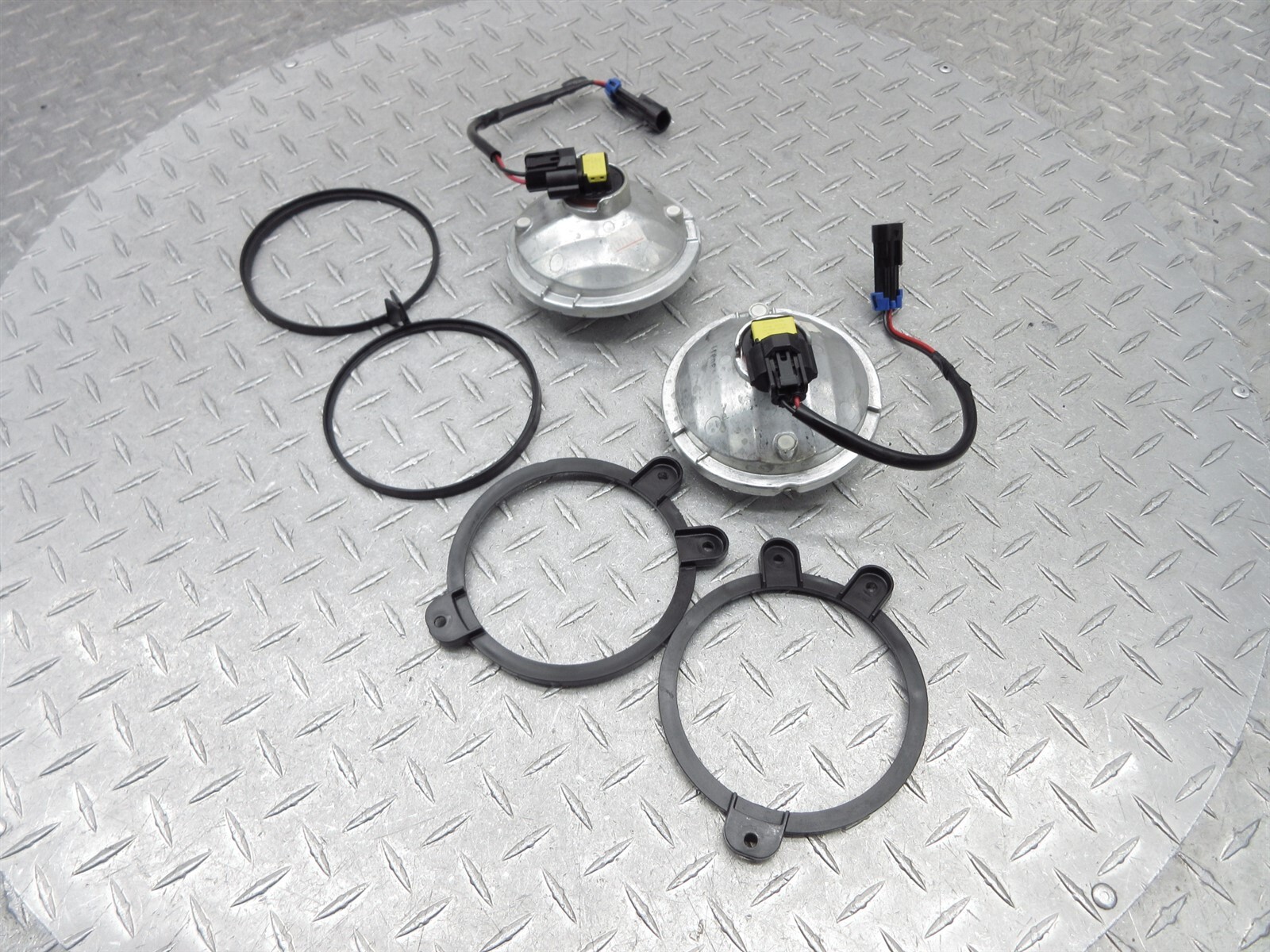 2014 14-18 Indian Chieftain Accessory Running Fog Driving Passing Light Lamp Set