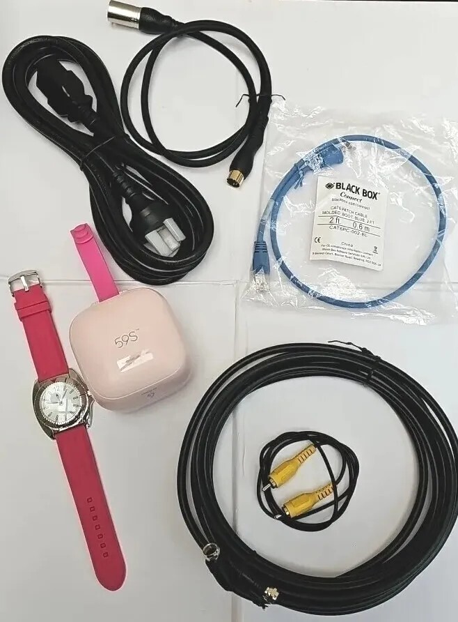 Miscellaneous Electronics Lot - Seven Items