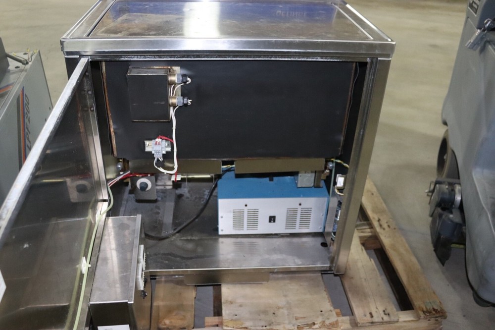 Getinge 2460UC Ultrasonic Cleaner