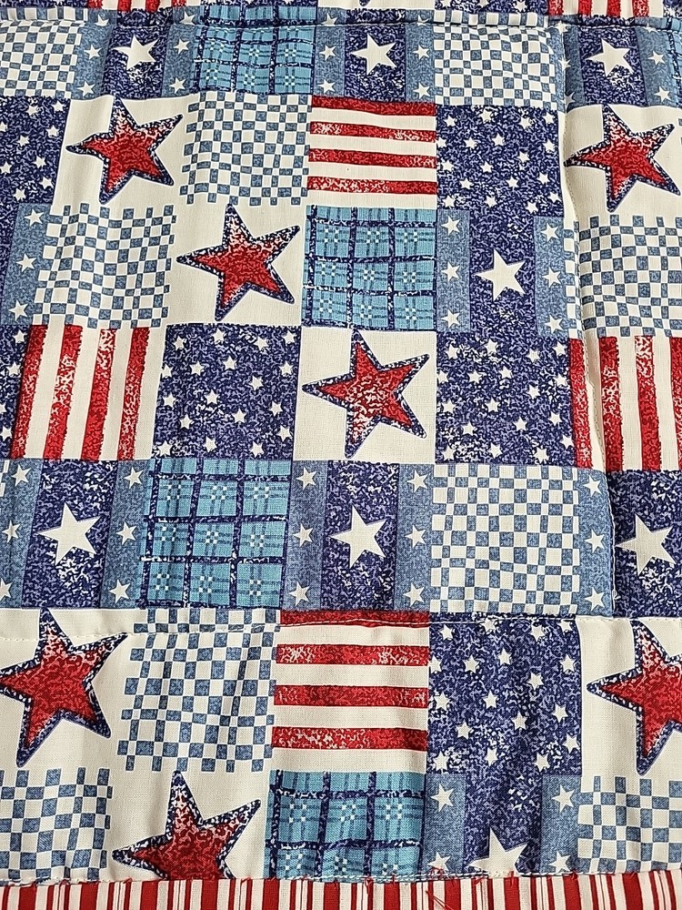 Handmade Quilt Table runner. 16.5"×54"