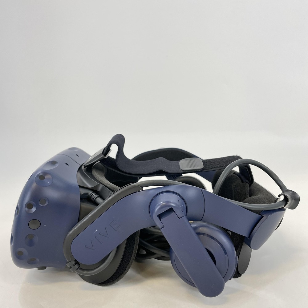 HTC Vive Pro VR Headset w/ Controllers/Link Box/Base Stations - Good