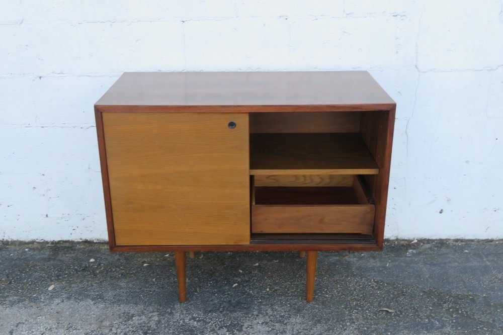 Mid Century Modern Server Buffet TV Storage Cabinet 6266