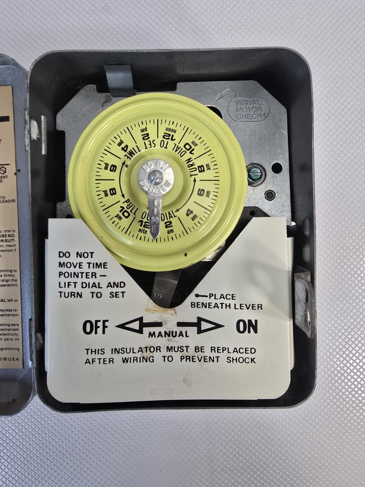 Dayton Time Switch Model 2eo22 24 Hour Timer INDUSTRIAL ELECTRICAL