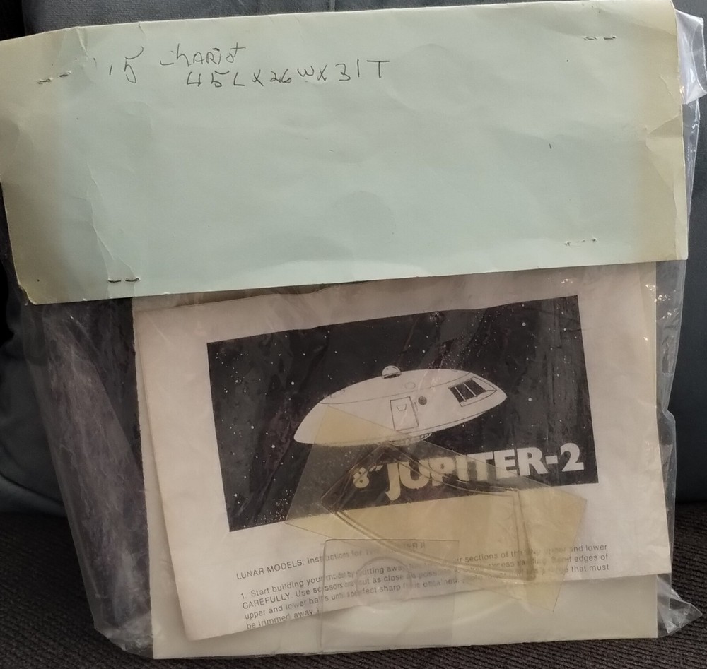 Lunar Models Jupiter II 8" Diameter W/Alpha Moonbase. Read Description