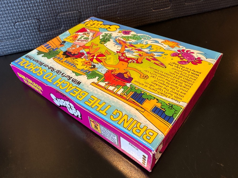 Surfs Up fruit snacks - Empty custom design display box