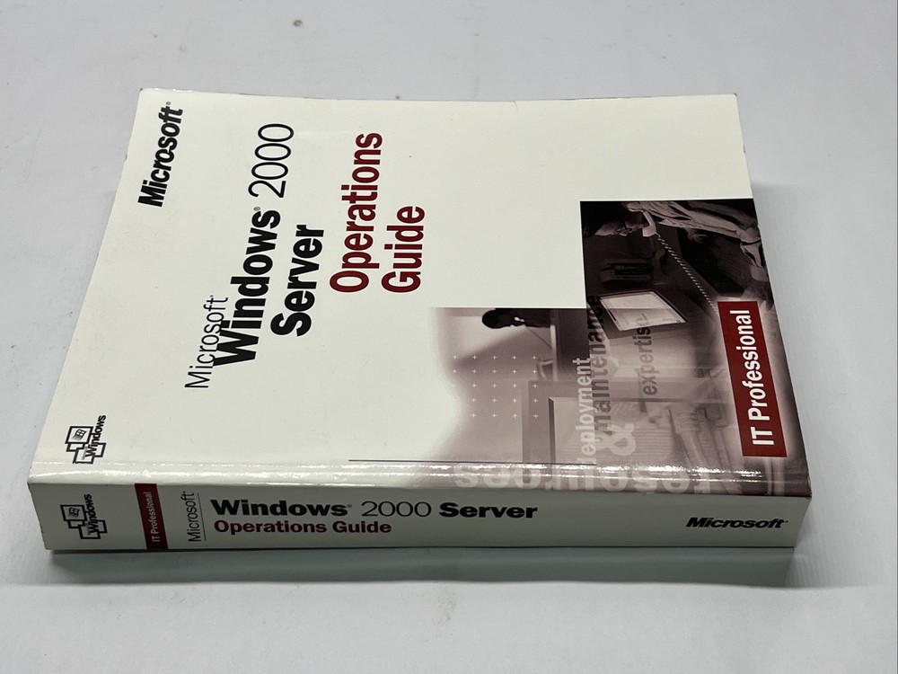 Microsoft Windows 2000 Server Operations Guide IT Professional PAPERBACK VG
