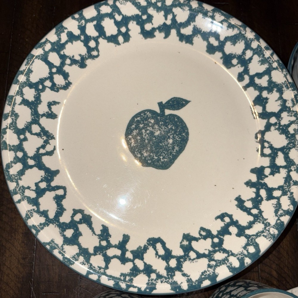 34 pc vintage dinnerware set is the Tienshan "Folk Craft Apple" pattern