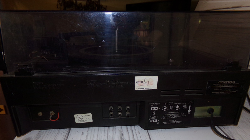 Centrex TH-2211 8 Track Stereo System Record Player