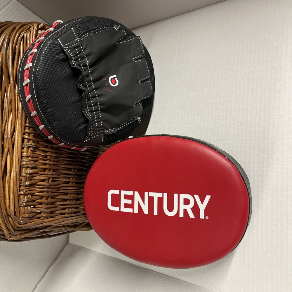 Century Punching mitts (2) red/black