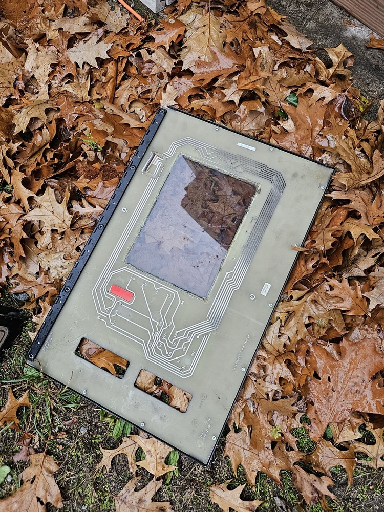 (2) VAN DORN CRT Pathfinder Data Panels