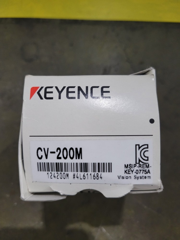 KEYENCE CV-200M CAMERA