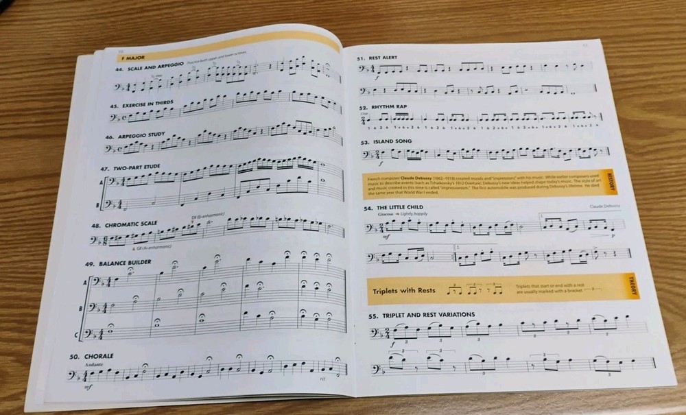 ESSENTIAL TECHNIQUE 2000:ELECTRIC BASS BOOK 3