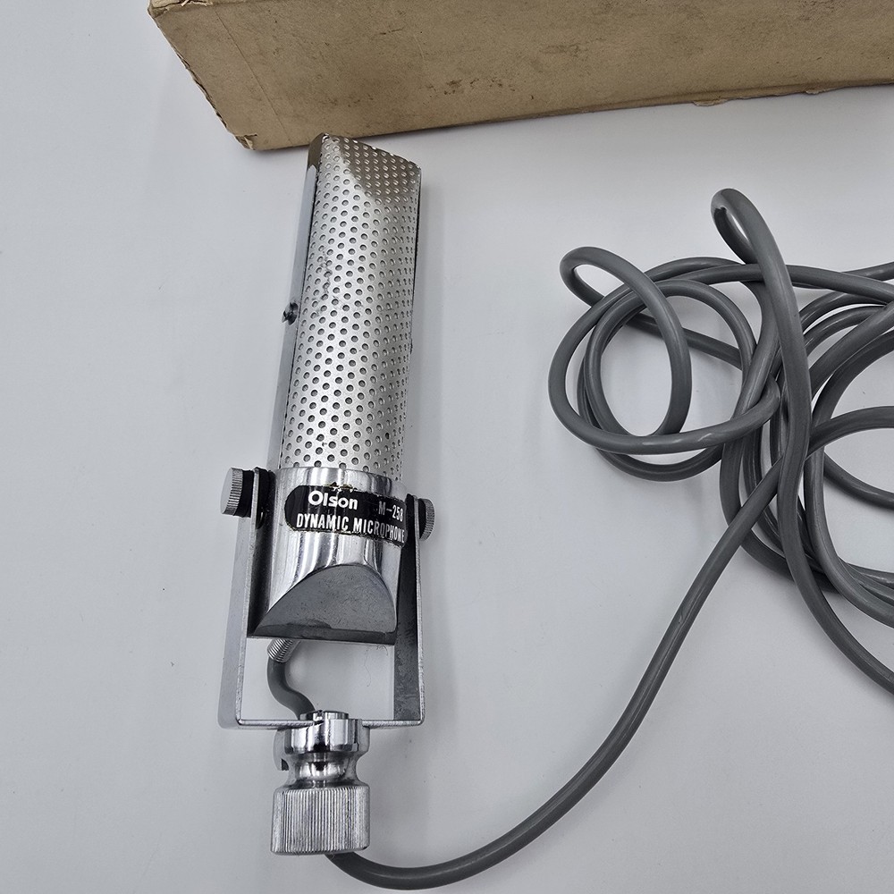 Olson M-258 RDYNAMIC MICROPHONE 50 K Ohm High Impedance Studio Type-21