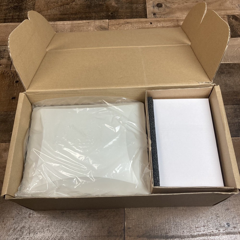 Ruckus ZoneFlex 7782 Access Point 901-7782-US01 Wireless -Open Box