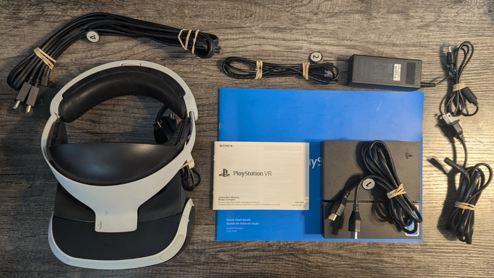 PlayStation VR Console (Includes Everything Excepts Headphones)