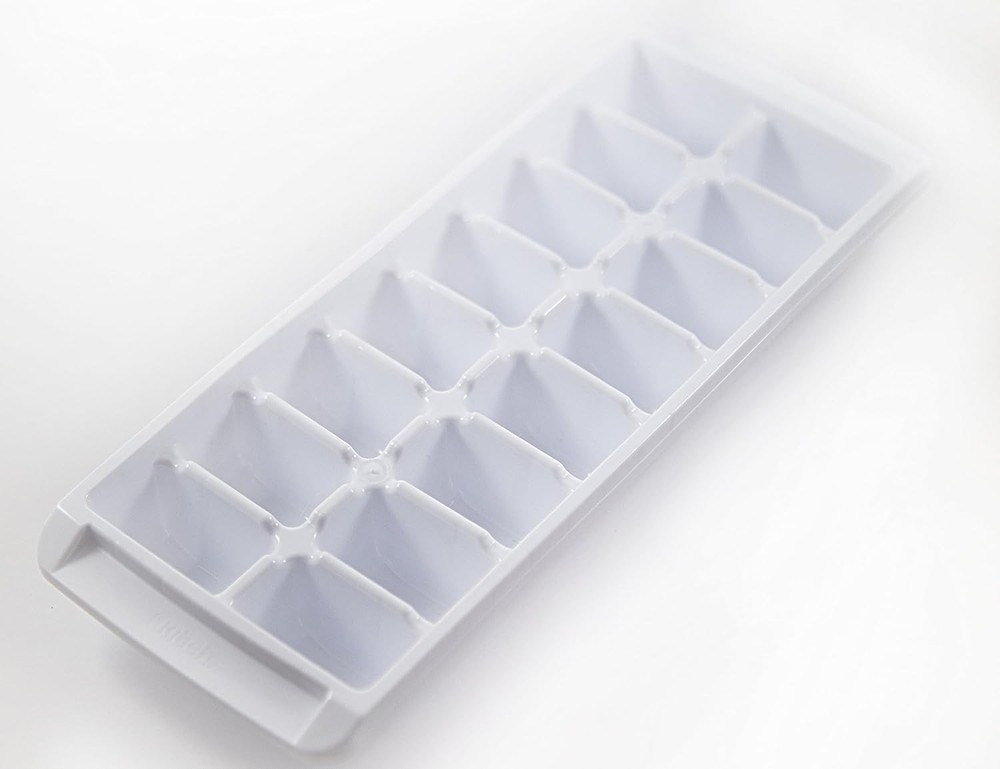 Easy Release White Ice Cube Tray 16 Cube Trays 4 Pack