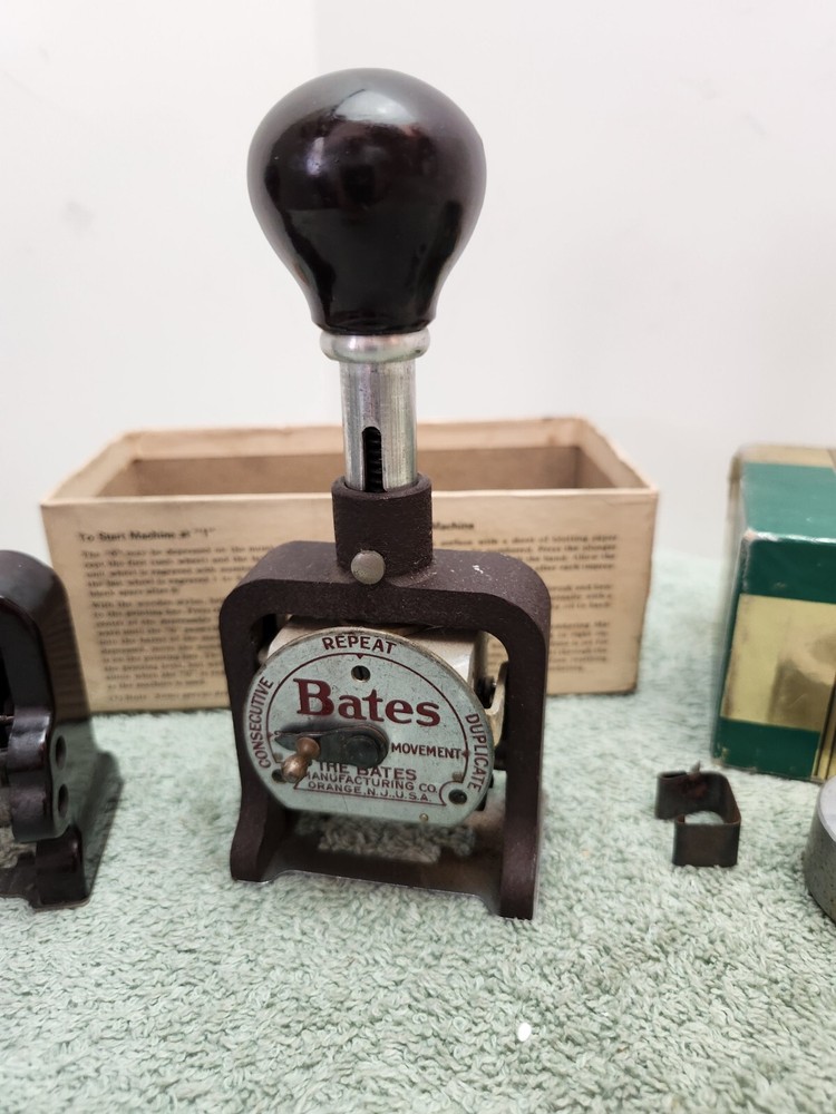 2 Bates Multiple 4 Movement Numbering Machine 6 Wheel & Box