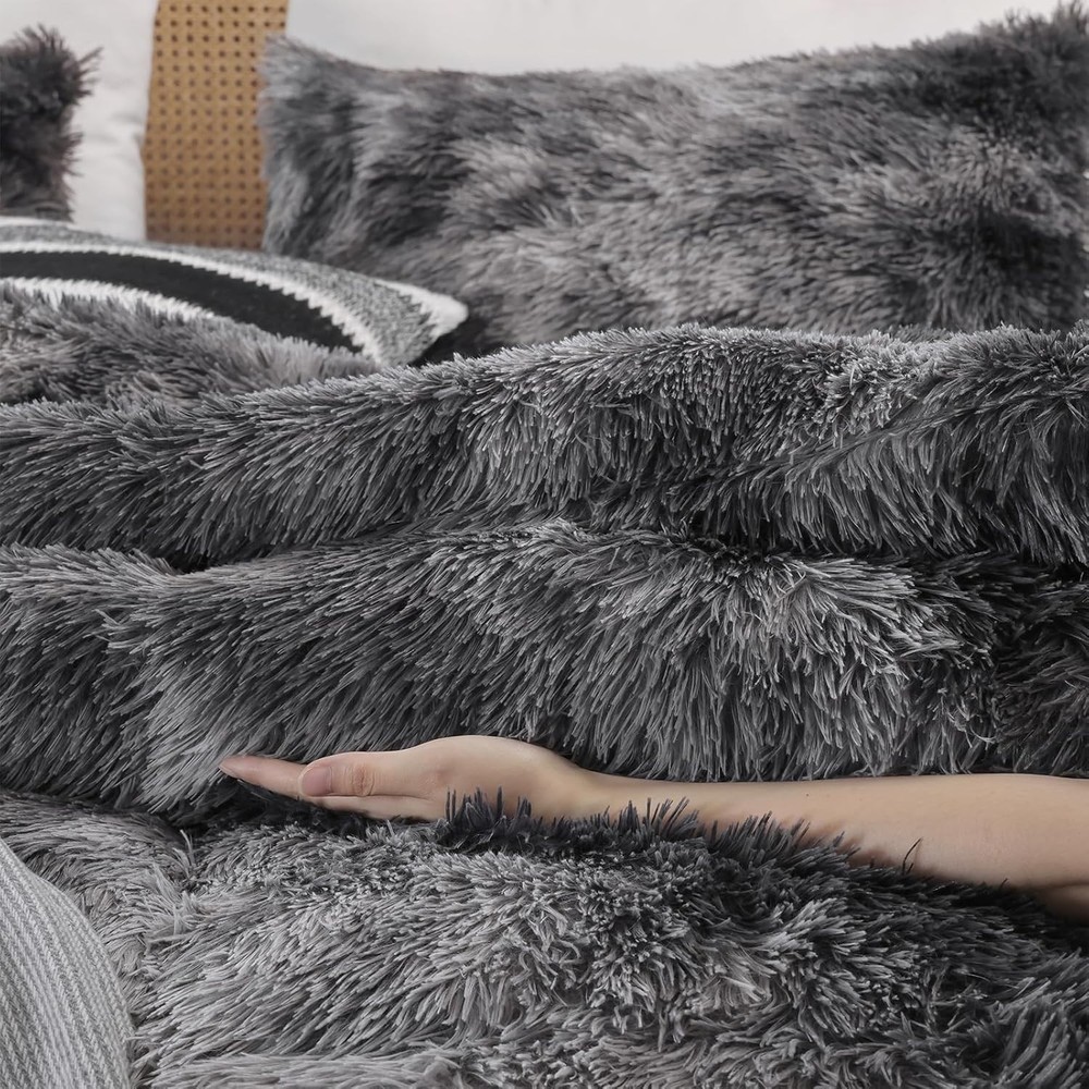 Luxury Fluffy Bedding Set - Soft Shaggy Queen