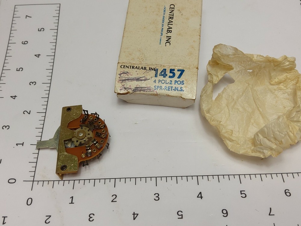 VINTAGE CENTRALAB SWITCH 1457 (NOS)