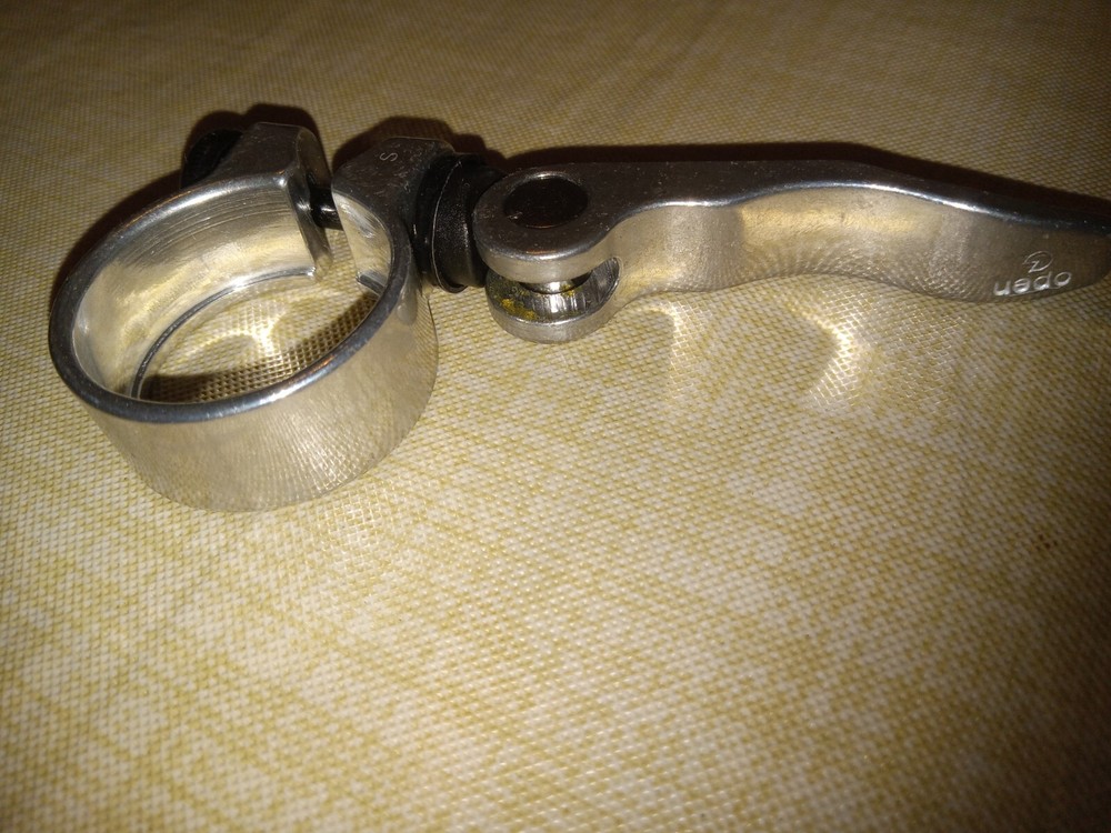 Generic bicycle quick release seat post clamp 31.8mm