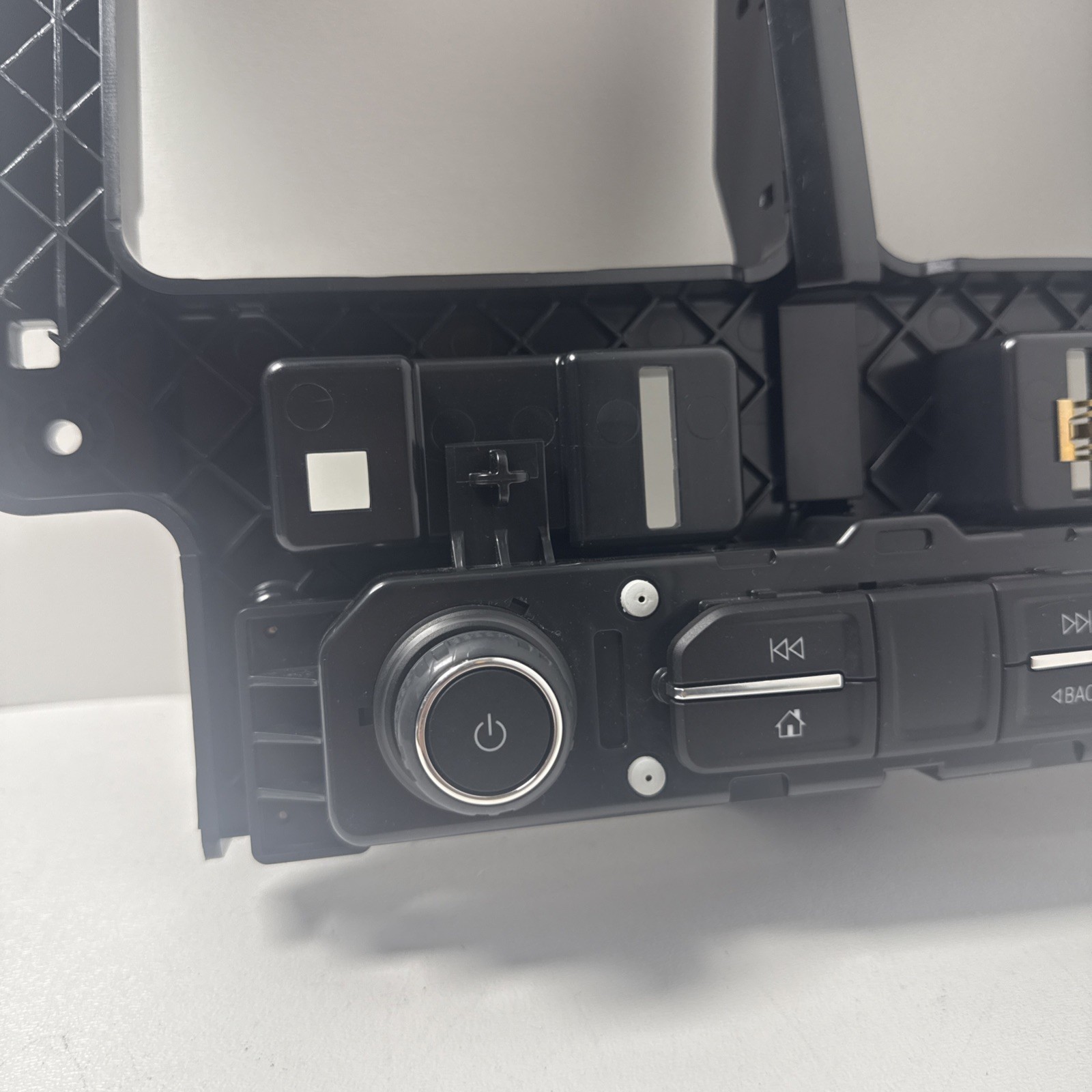 2021 GMC YUKON A/V EQUIPMENT DISPLAY AND CONTROL GM OEM 85155683