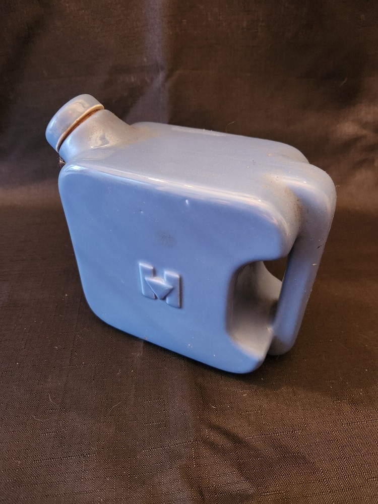 Hall China Hotpoint Refrigerator Cornflower Blue Pitcher