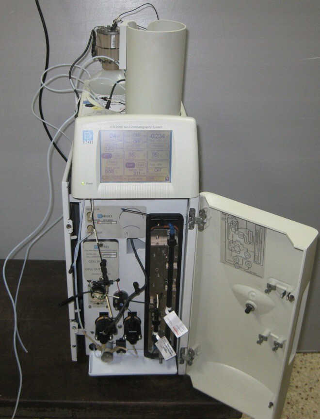 DIONEX ICS-2000 CHROMATOGRAPHY SYSTEM
