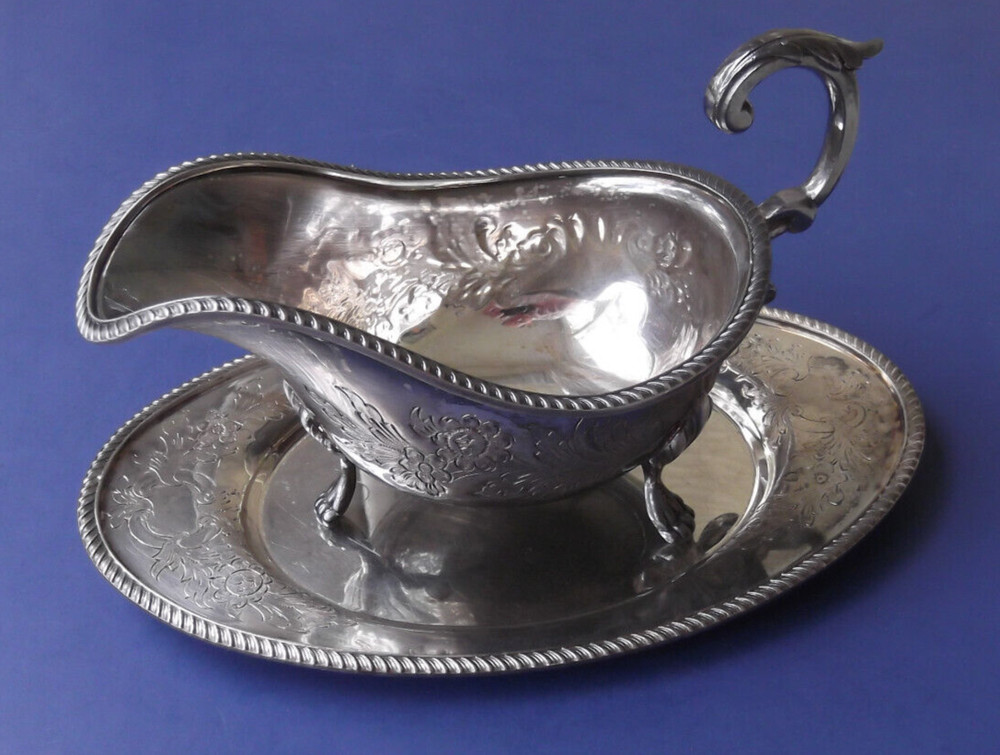 Barker Ellis Silverplate Gravy or Sauce Boat with Detached Underplate