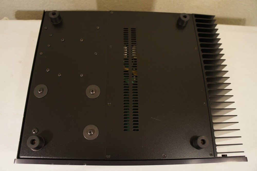 CONRAD JOHNSON MF-5600 POWER AMPLIFIER