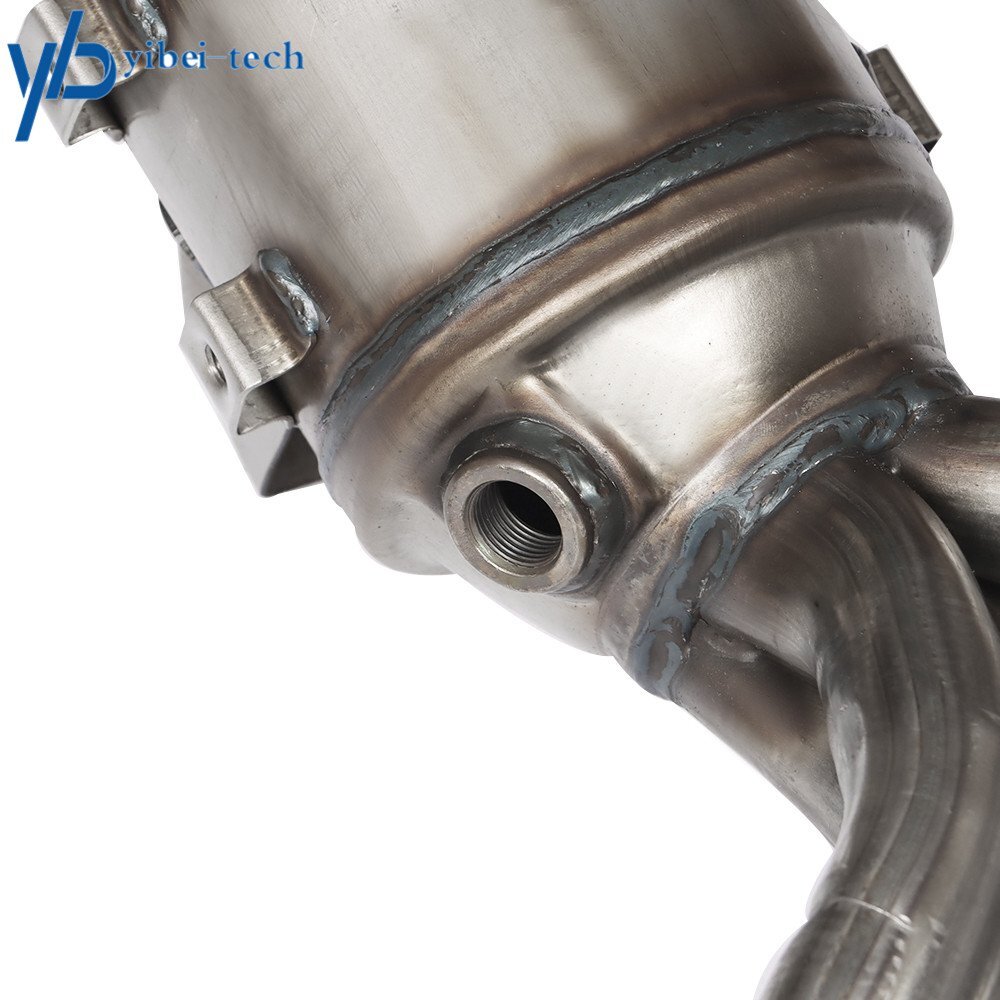 Exhaust Manifold Catalytic Converter For Hyundai Accent/Veloster Kia Rio 1.6L