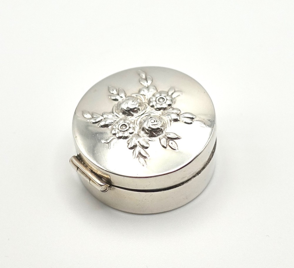 Sterling Silver Pill Box / Snuff Box - Hallmarked