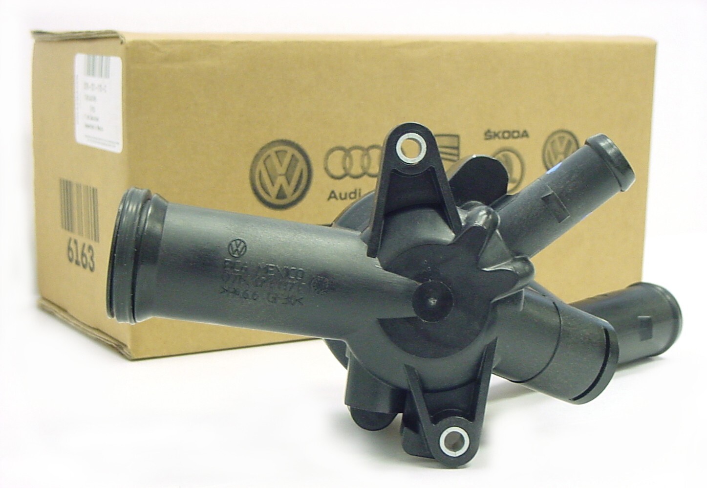 Genuine OEM VW Thermostat & Housing  2.5 Jetta Beetle Rabbit Golf 2005-14