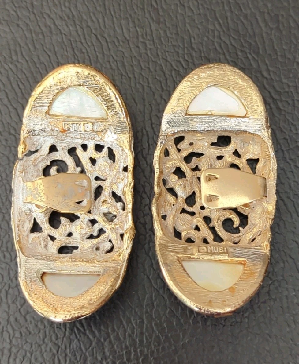 Vintage Musi Rhinestone Shoe Clips Silver Amber Oval Intricate Scrolling