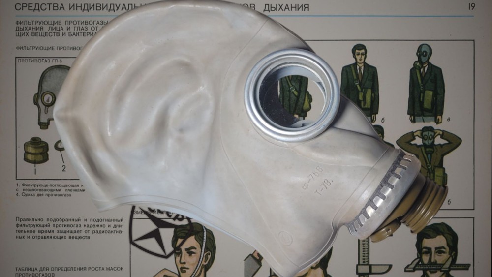 Original Soviet GP-5 Gas Mask. White colour, medium size FULL SET.