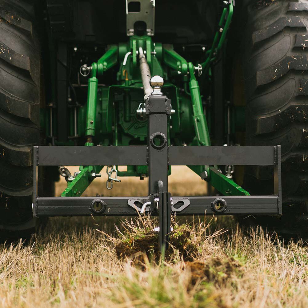 Titan Attachments 3 Point Hitch Receiver Suitcase Rack Cat 1/2