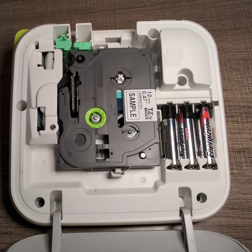 Broyher P-touch PT-D210 Label Maker Battery Operated