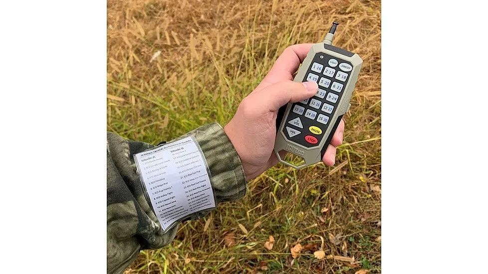 350 Plus Electronic Predator Caller with Bluetooth