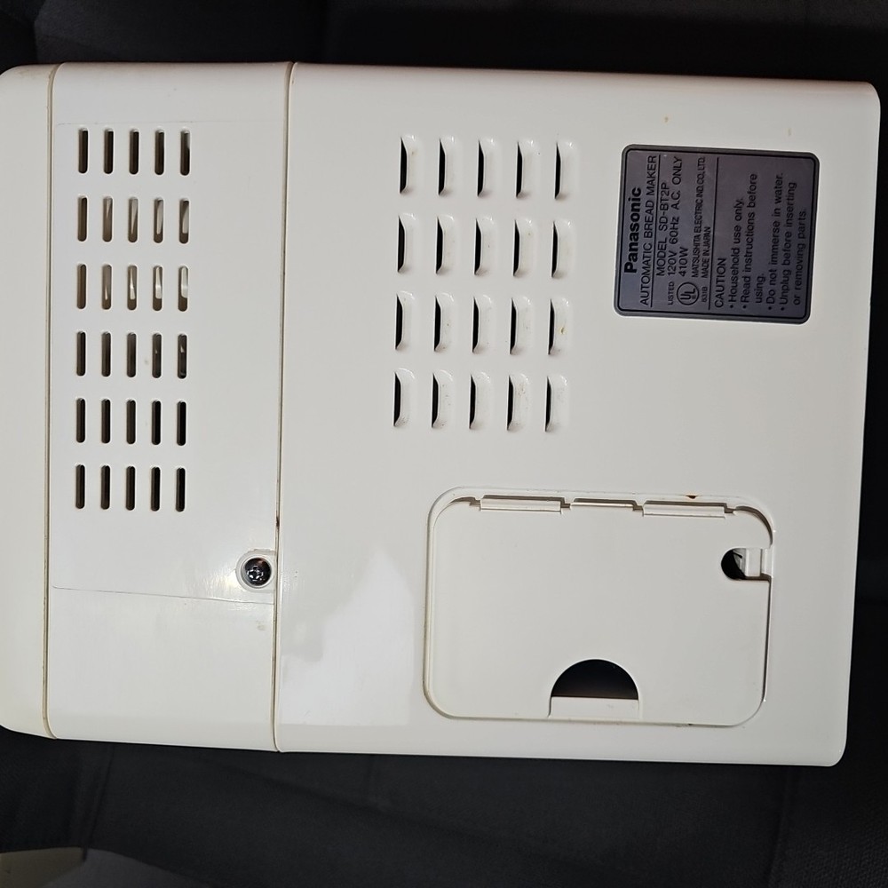 Panasonic SD-BT2P White Bread Bakery Automatic 1lb Bread Maker Machine